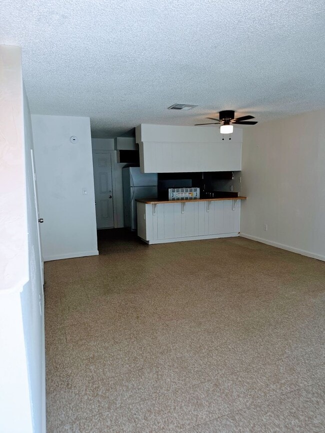 Photo - 211 W Ash St Unit C