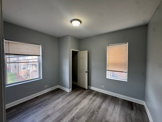 Photo - 843 E Marquette Rd Unit 1