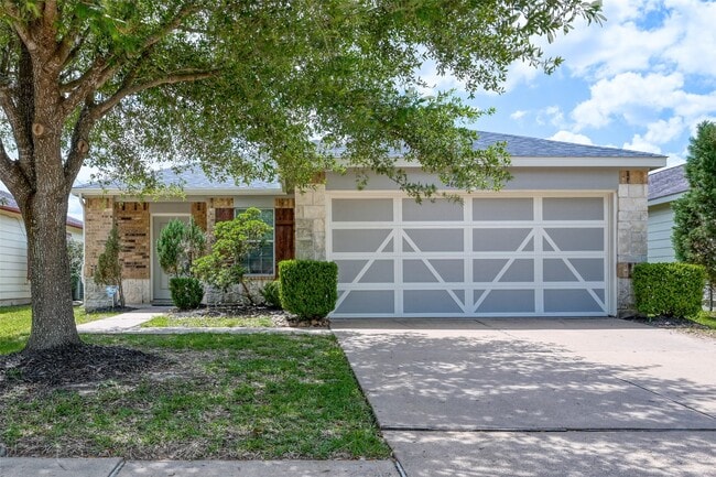 Building Photo - 26611 Marble Falls Bend