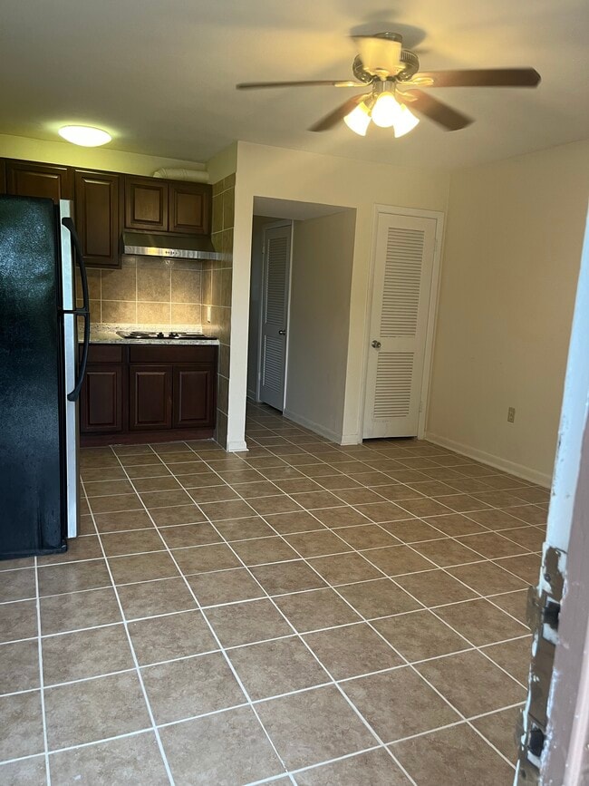 Photo - Alhambra Apartments