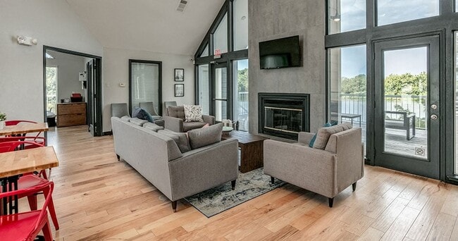 Whispering Lake Apartments