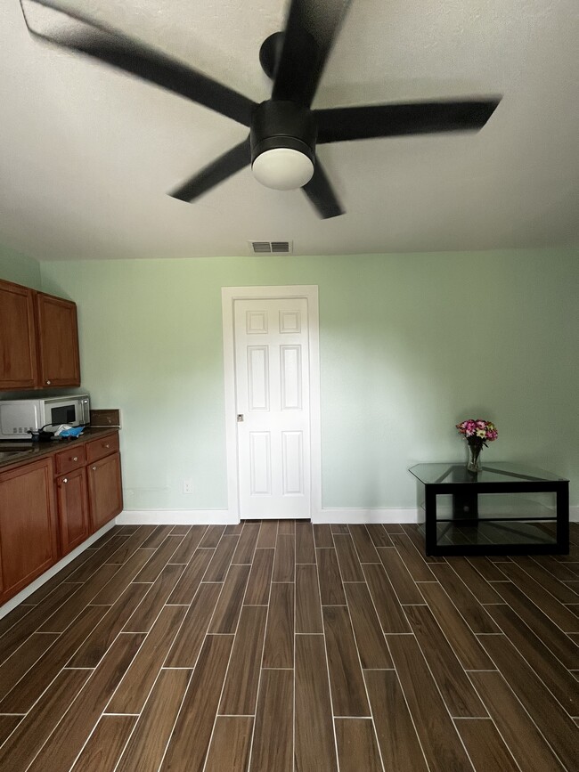 Photo - 8101 Cleaves Rd Unit Studio for rent