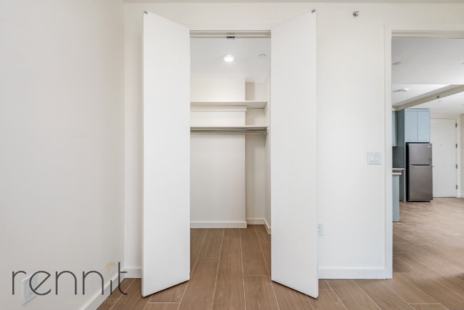 Photo - 33 Little Nassau St Unit 909