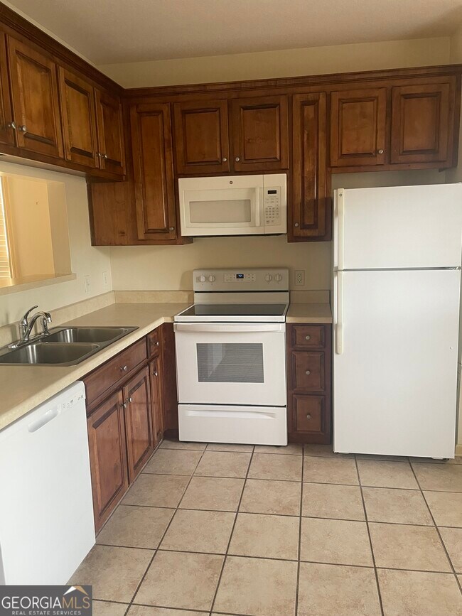 Photo - 1114 Southbend Dr