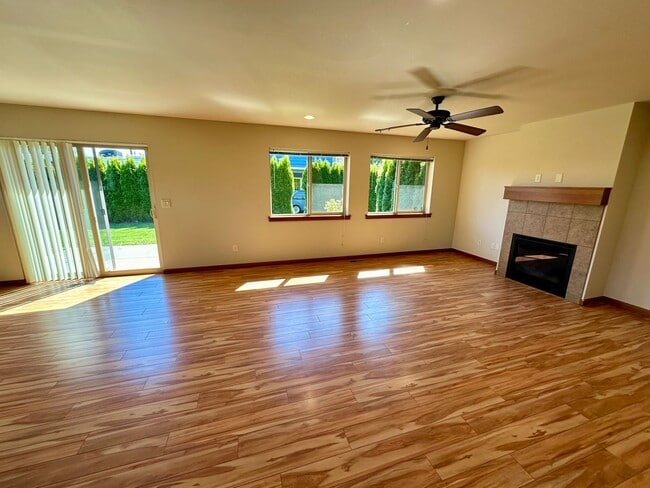 Photo - PI5837 Unidad 5837