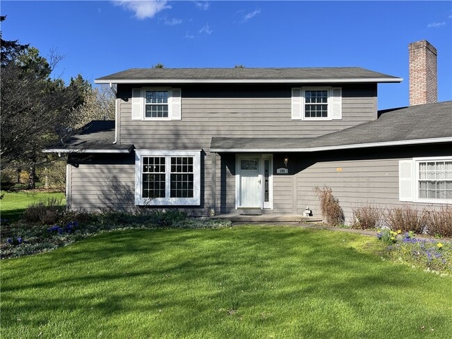 100 Drumlin View Dr