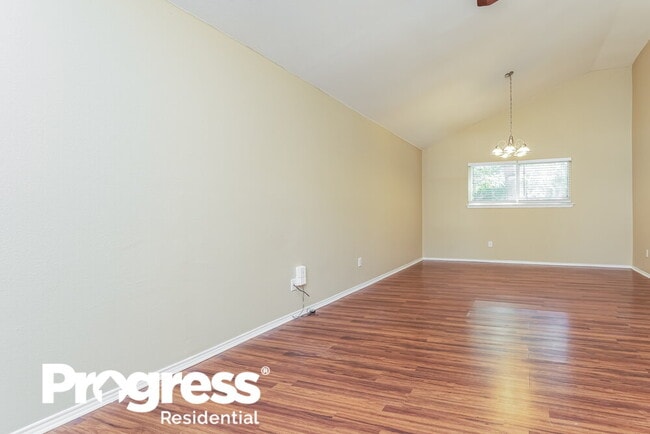 Photo - 4610 Mexicana Rd