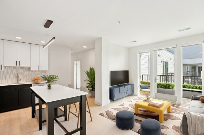 Photo - Venture on I