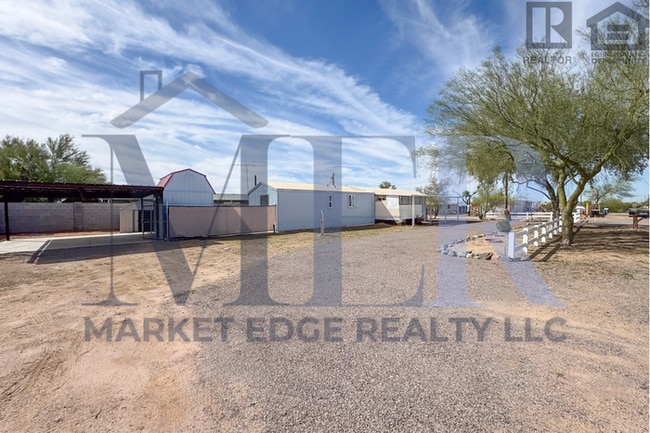 Photo - 2Bed/2Bath Mobile Home in Apache Junction! Ready for Immediate Move-In! -- NO HOA! RV PARKING!