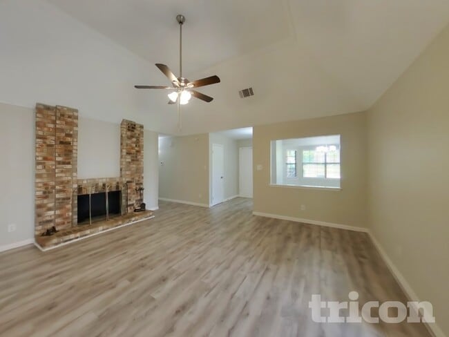 Photo - 1029 Twin Falls Dr