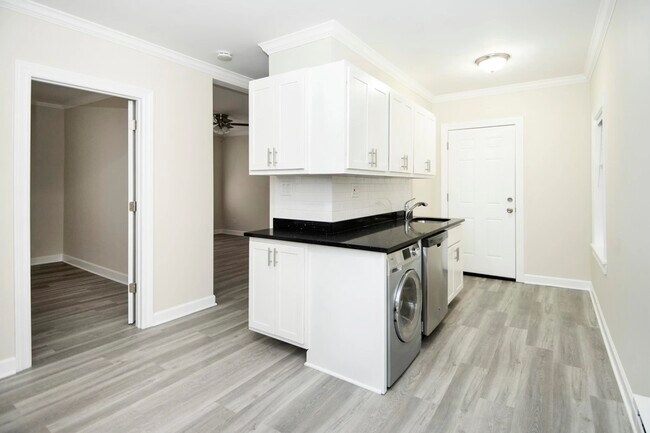 Photo - 838 W Cornelia Ave Unidad 1N
