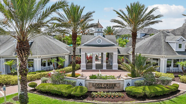 Lost Creek at Lakewood Ranch - Lost Creek at Lakewood Ranch Apartments