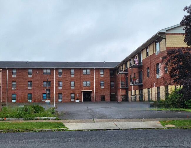 Hampton Commons