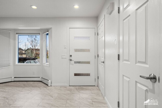 Photo - 6627 Zurich St Unit 1