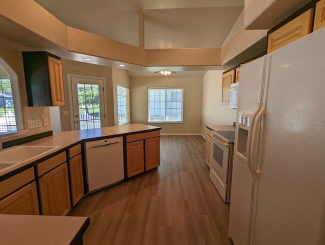 Photo - Park Like Setting