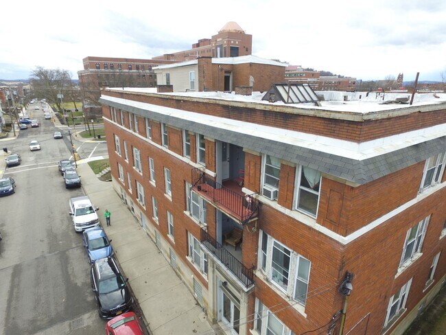 Photo - 260 Gross St Unit Paliotta Properties