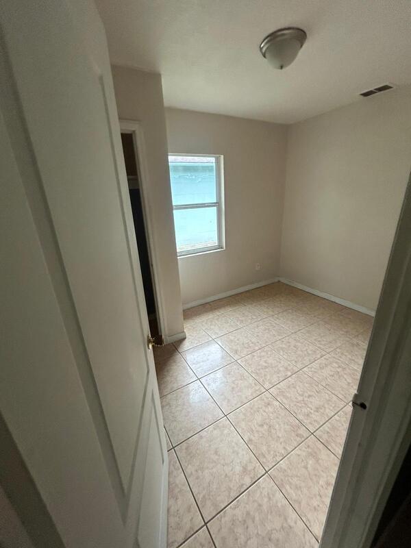 Photo - 901 W Anderson St Unit B