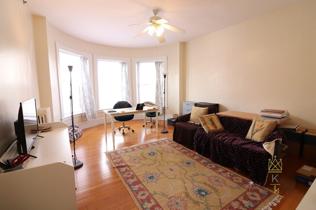 Photo - 1477 Beacon St Unidad 28 Rental