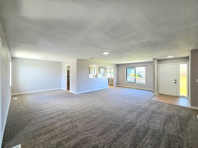 Photo - 1807 Fifth St.