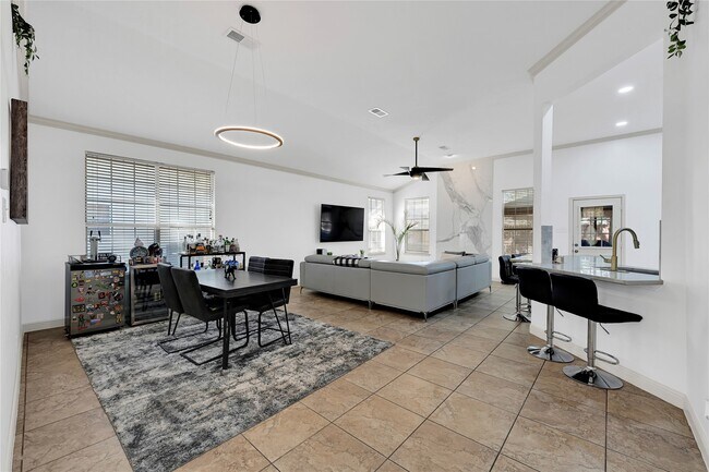 14902 Carolina Falls Ln