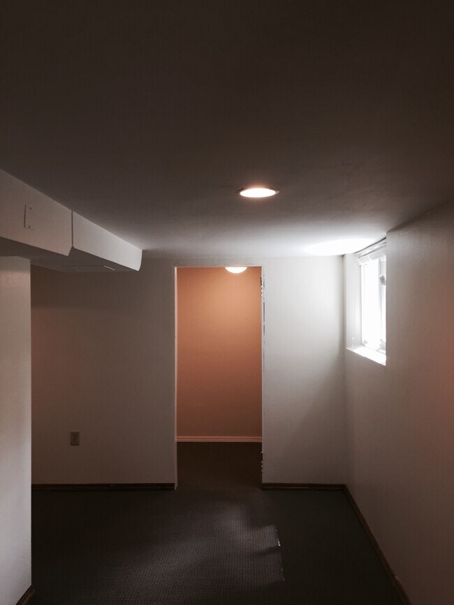 Photo - 1149 E Dayton St Unit 3