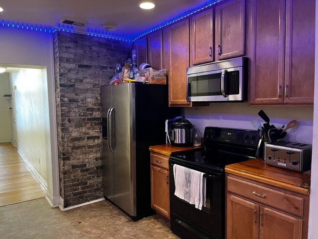 Photo - 2128 E Carson St Unit Rear / B