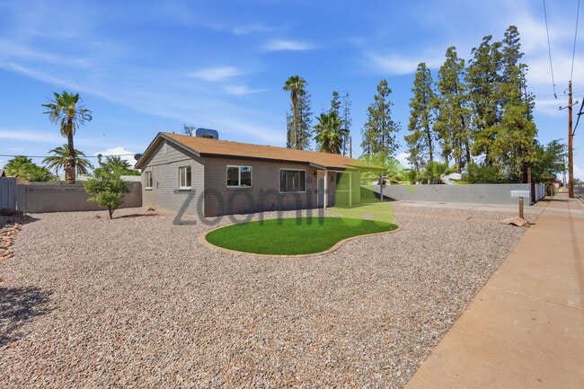 Photo - 209 E McMurray Blvd