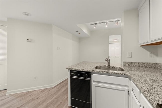 Photo - 199 14th St NE Unit 201