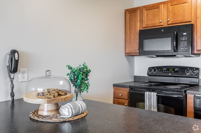 College Suites at Washington Square