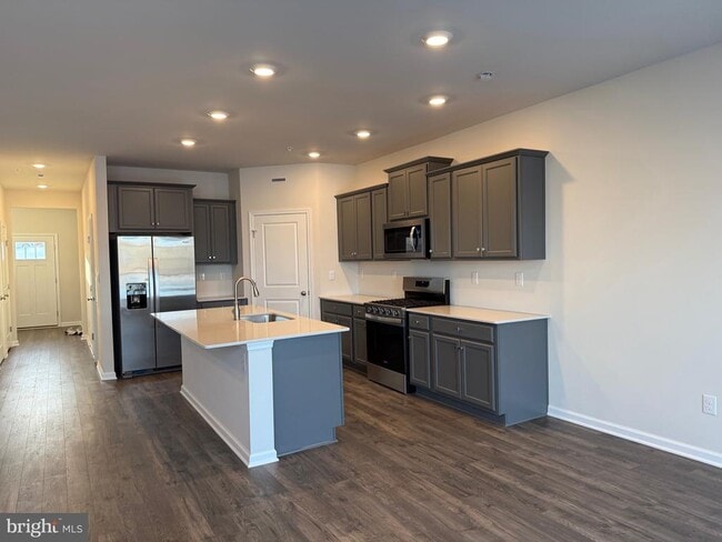 Photo - 1069 Meadowlark Dr