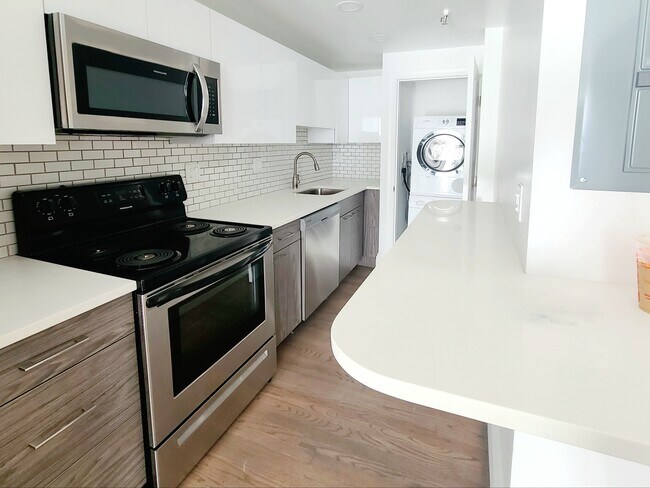 Photo - 501 Beacon St Unidad 4