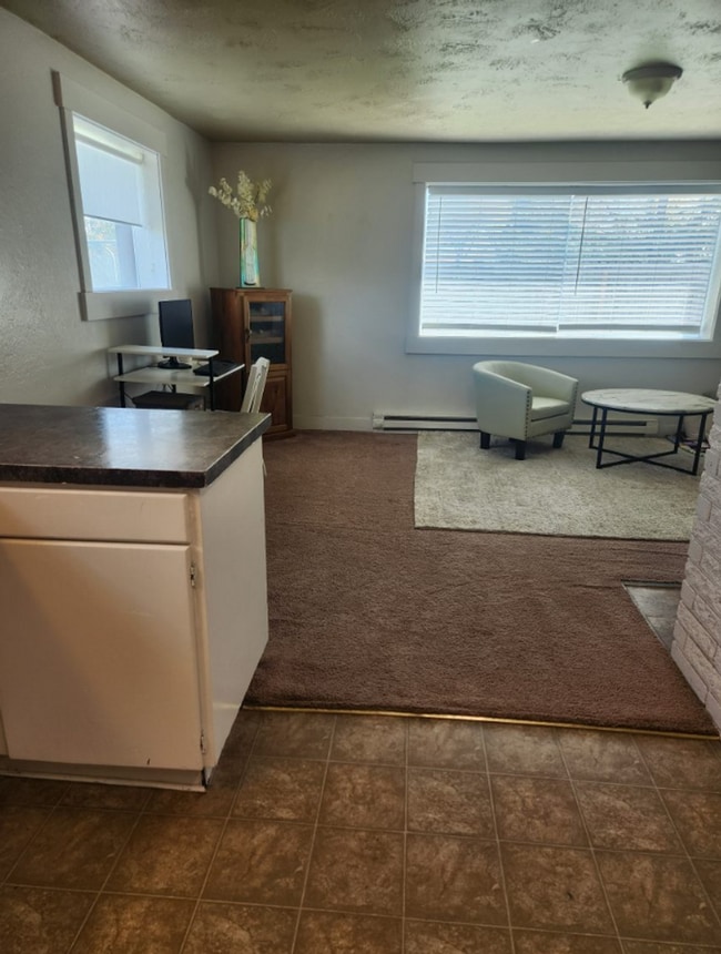 Photo - L7ER Unit #A