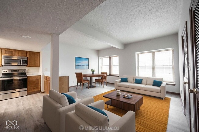 Photo - 3707 N Meridian St Unit 2C