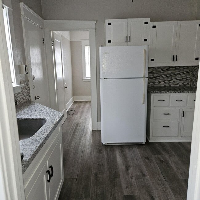 Photo - 401/403 Johnson Unidad 401