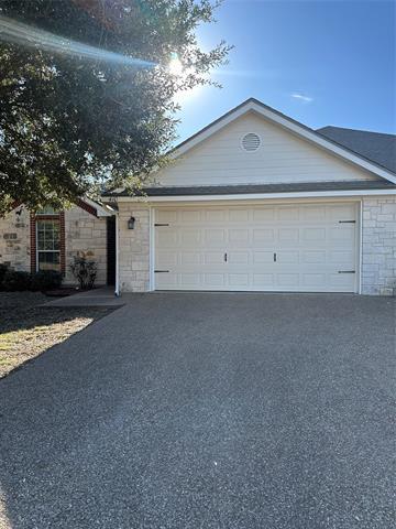 Photo - 410 Prosperity Trail