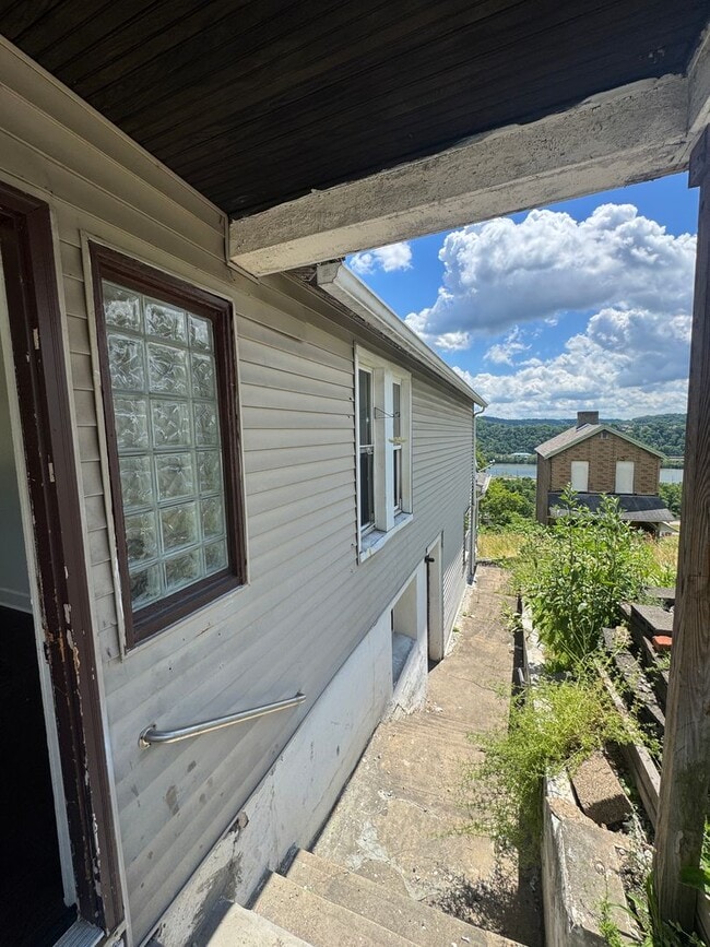 Photo - Duquesne 3 Bedroom 1 Bath Newly Renovated House, Yard