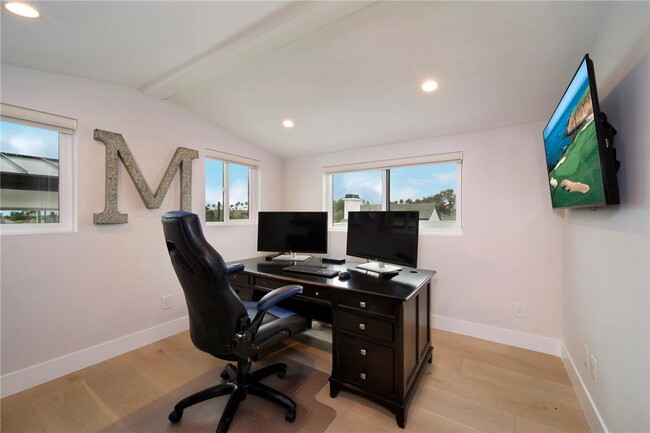 Building Photo - 603 1/2 Iris Ave Apt #B, Corona Del Mar, CA 92625 - 2 BR 3 BA condo Unit B