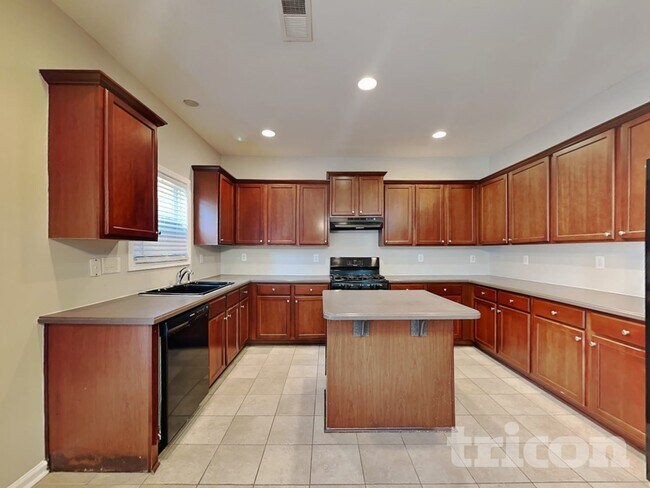 Photo - 3395 Wickum Rd