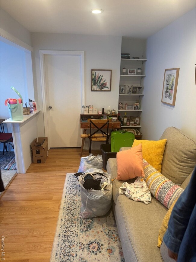 Photo - 845 Prescott Pl