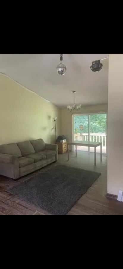 Photo - 351 Tunxis Ave