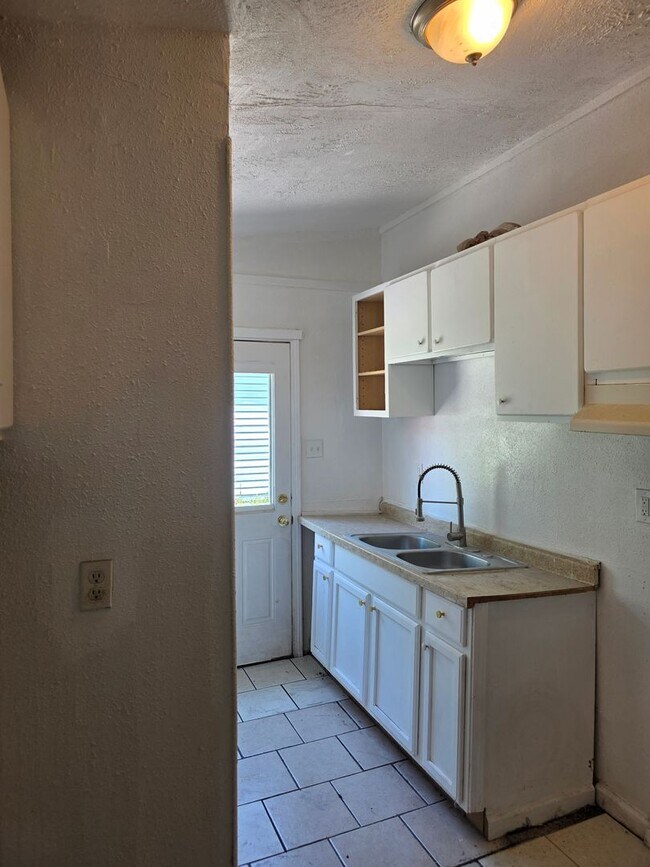 Photo - LIMITED TIME**NO APPLICATION FEE**1/2 OFF ...