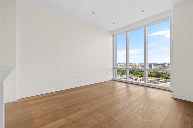 Photo - 188 Brookline Ave Unit 24F