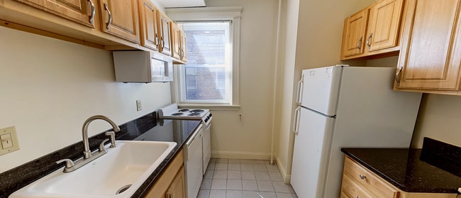 Photo - 91 Kilmarnock St Unit 1B