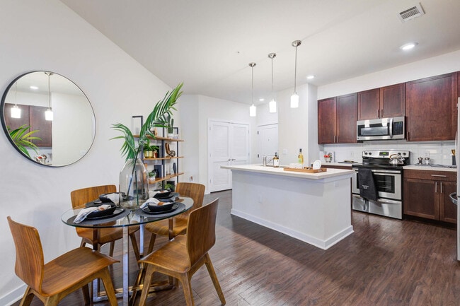 Photo - IMT Prestonwood