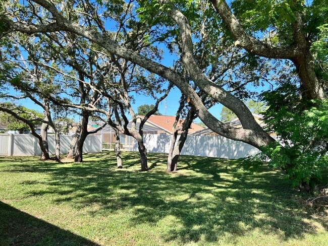 Photo - 13105 Hanley Dr