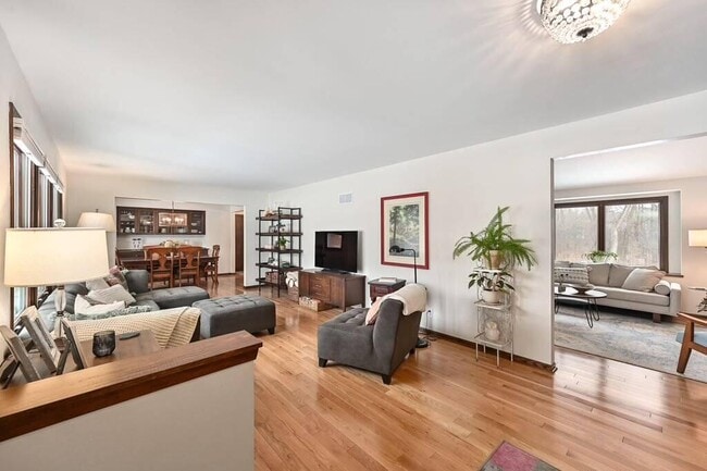 Photo - 3545 N Brookfield Rd