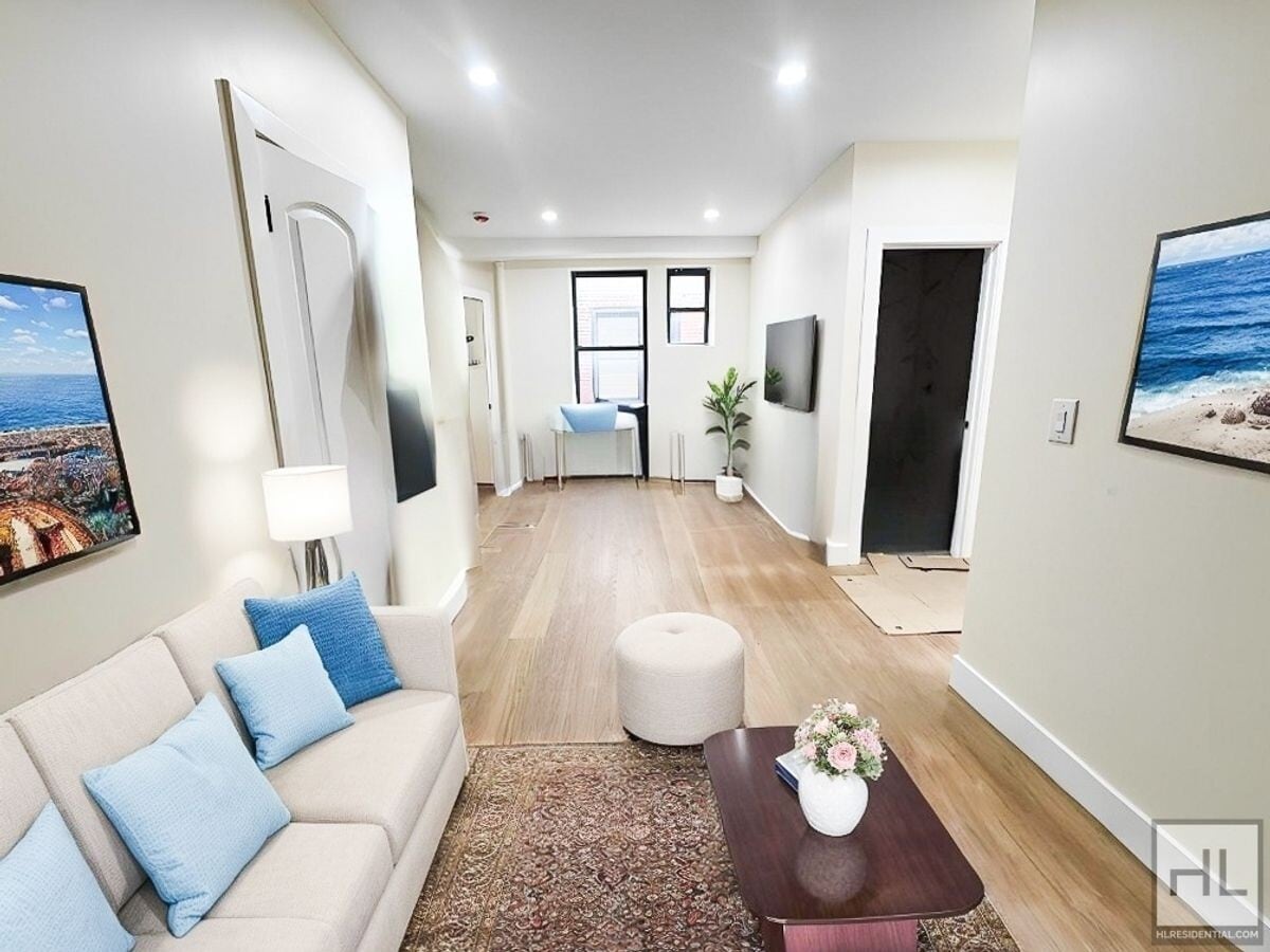 Photo - WADSWORTH AVENUE Unit 57