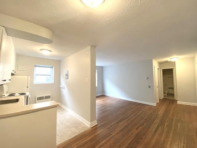 Photo - Fabulous Studio Apartment for Rent in Wortley Village London!  OLD SOUTH Unité 1