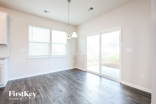 Photo - 1100 Mission Hill Ln