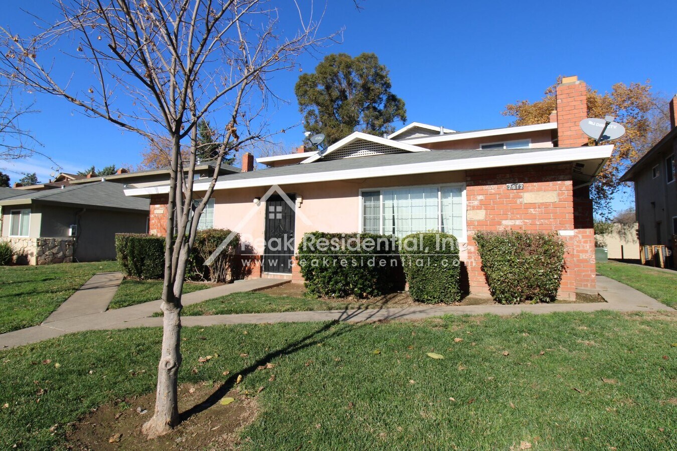 Photo - Norcade2912 Unit #1